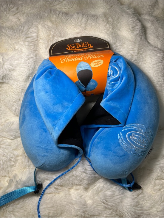 Von Dutch Other - Von Dutch Blue Hooded Memory Foam Travel Pillow